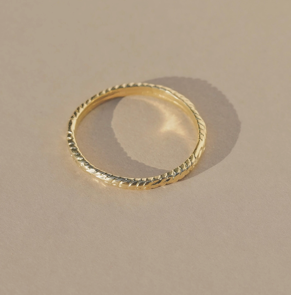 Hera Ring