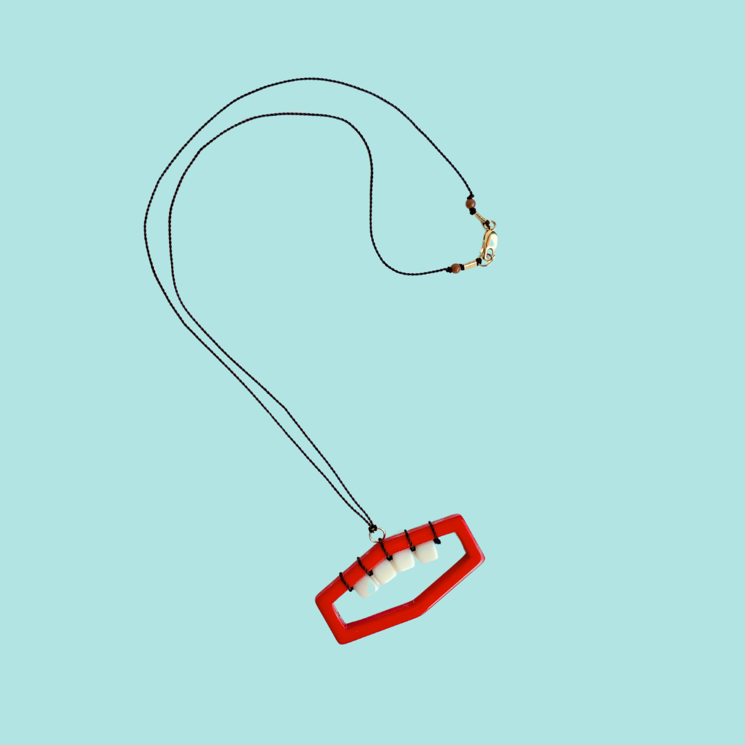 MOUTH Necklace