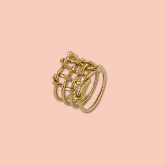 Louise Ring